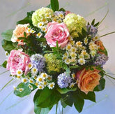 Bunter Blumenstrauß München – Frisch & Vielfältig