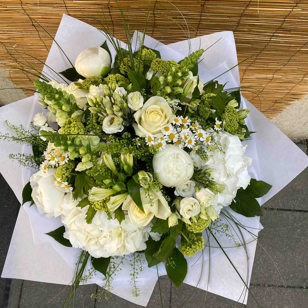 weisse Blumen liefern München